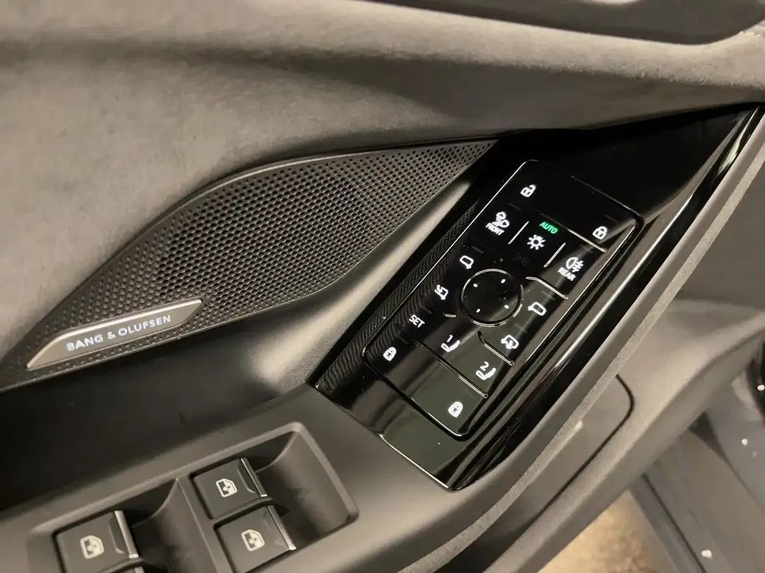 Audi S6 e-tron - Thumbnail 12