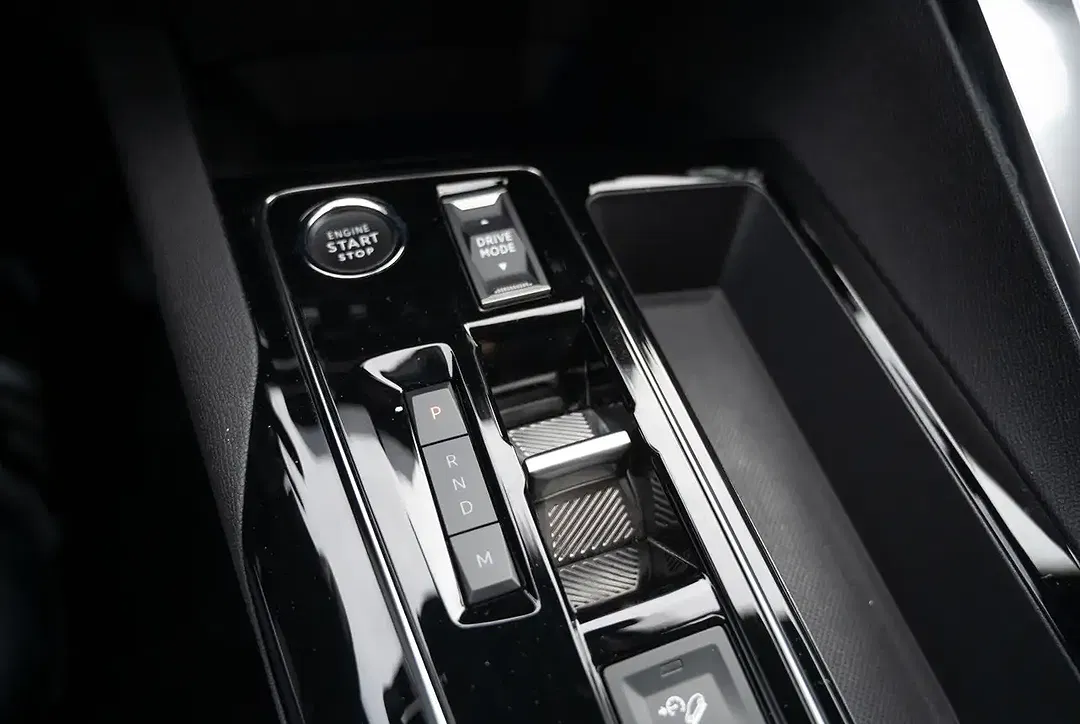 Peugeot 3008 - Thumbnail 10