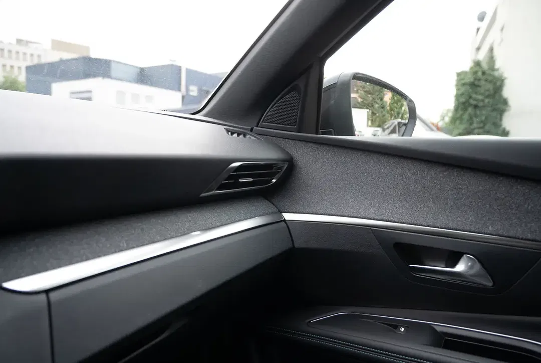 Peugeot 3008 - Thumbnail 11