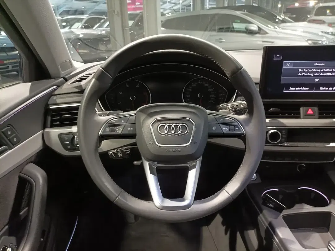Audi A4 - Thumbnail 10