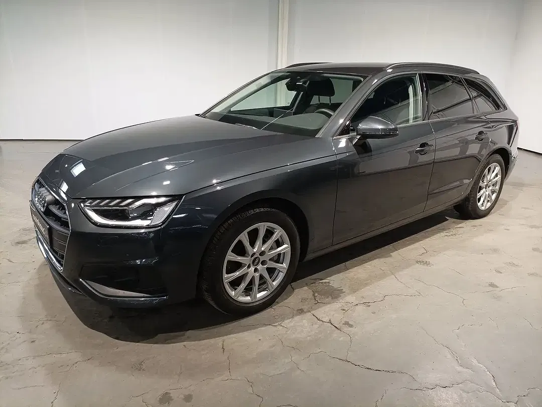 Audi A4 - Thumbnail 3