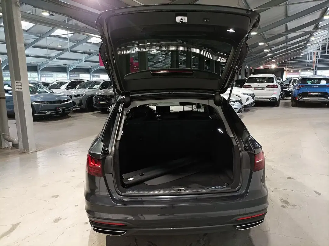 Audi A4 - Thumbnail 6