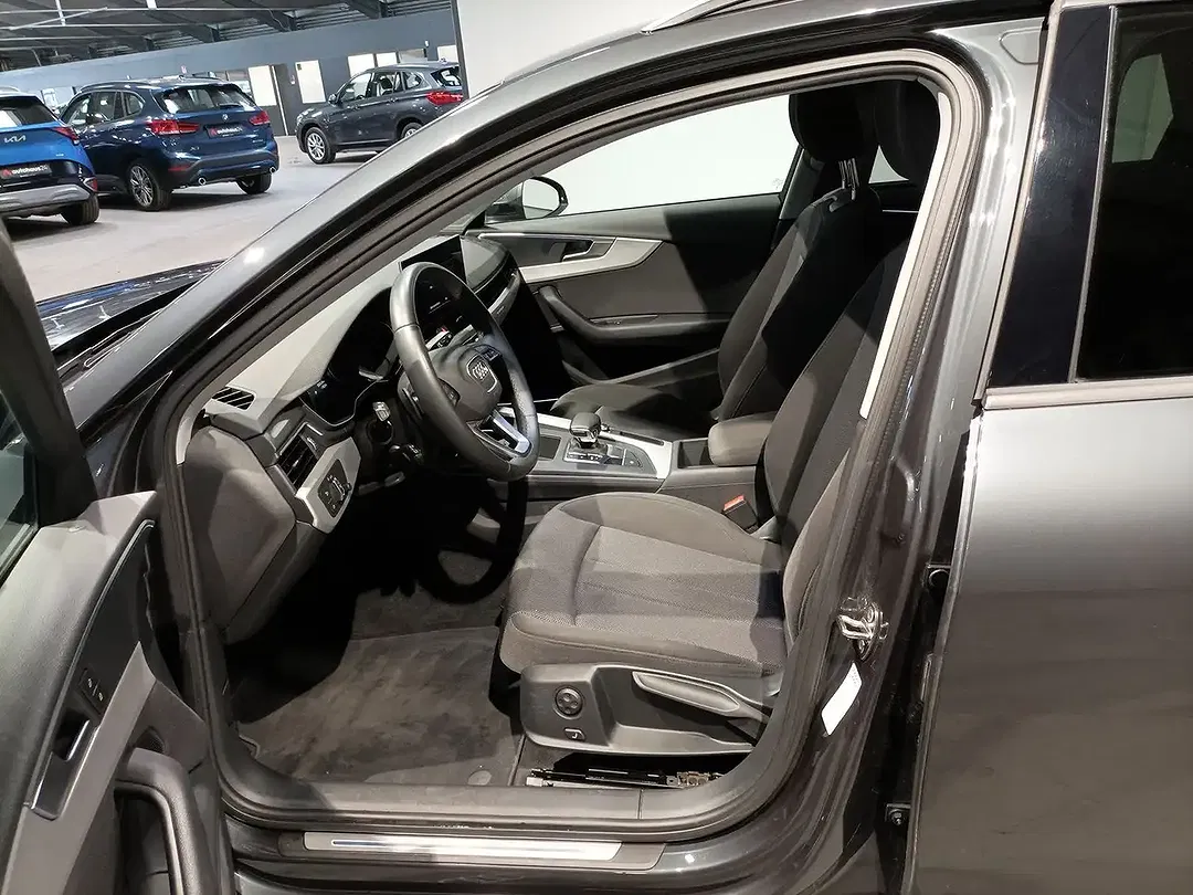 Audi A4 - Thumbnail 8