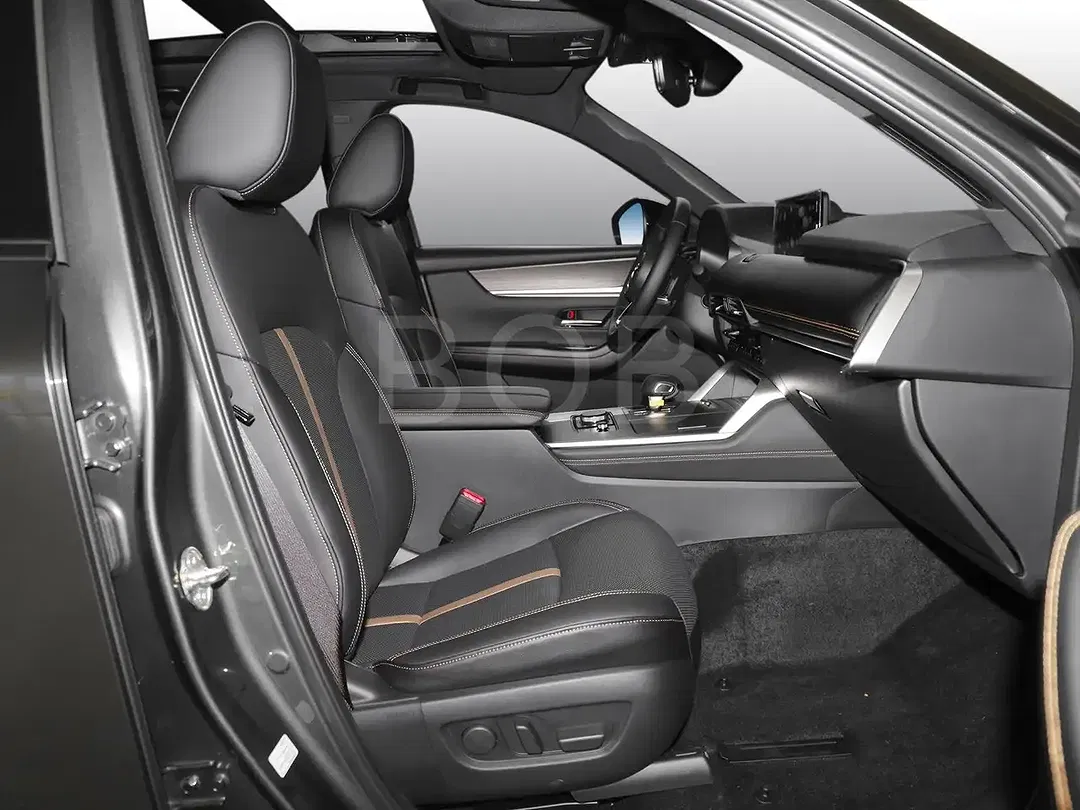Mazda CX-60 - Thumbnail 4
