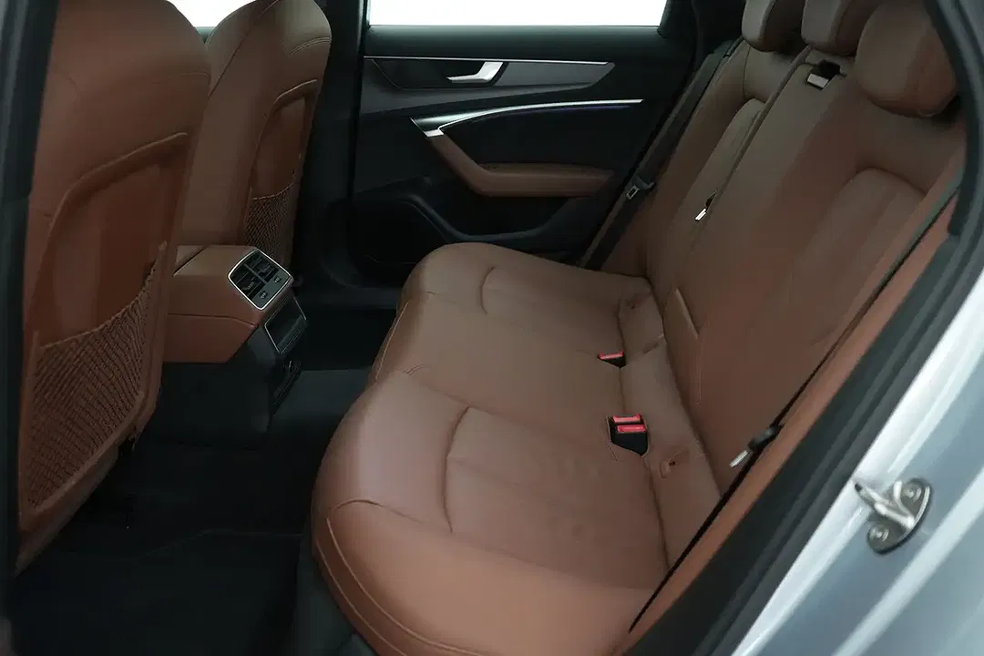Audi A6 - Thumbnail 15