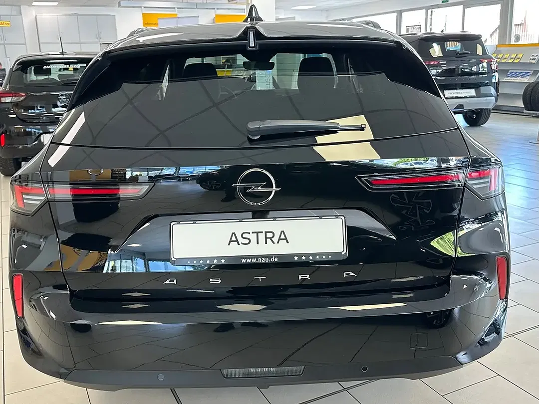 Opel Astra - Thumbnail 5