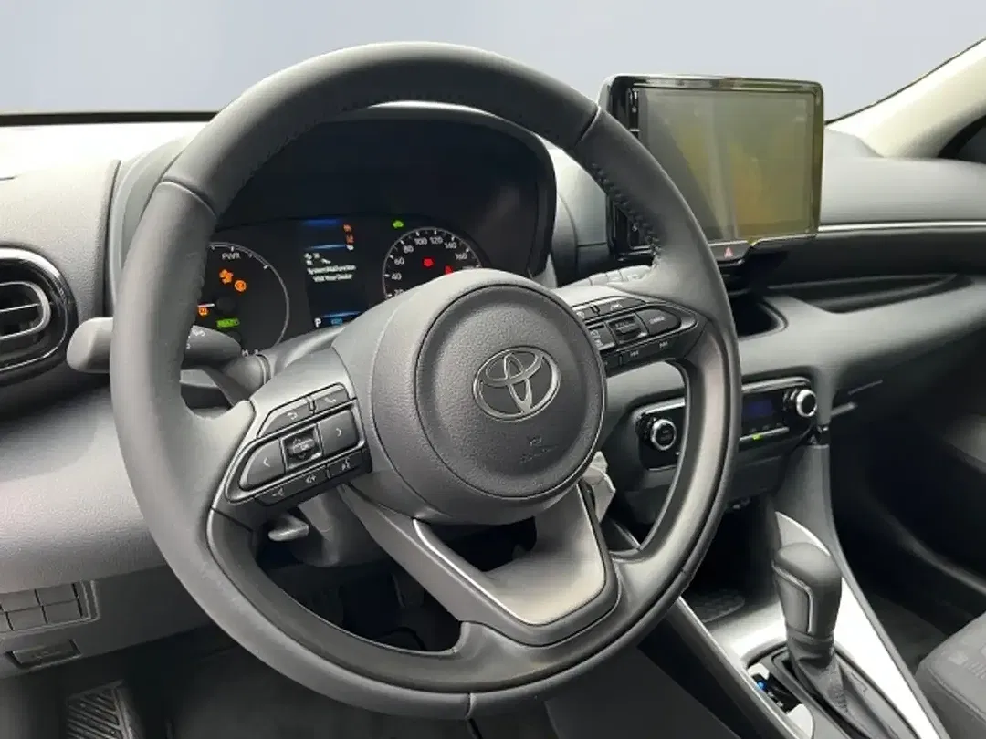 Toyota Yaris - Thumbnail 10