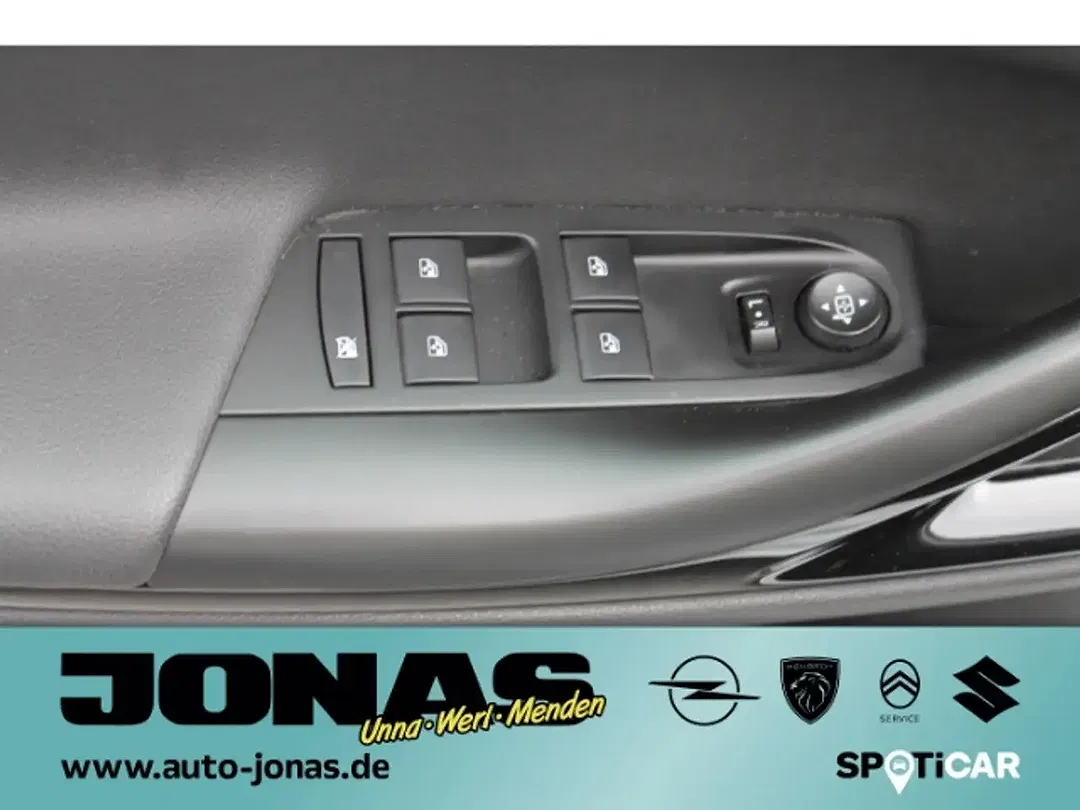 Opel Astra - Thumbnail 10