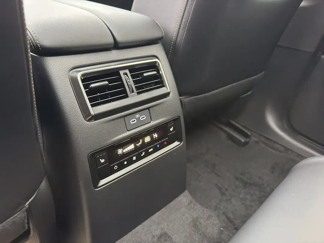 Mazda CX-80 - Thumbnail 5