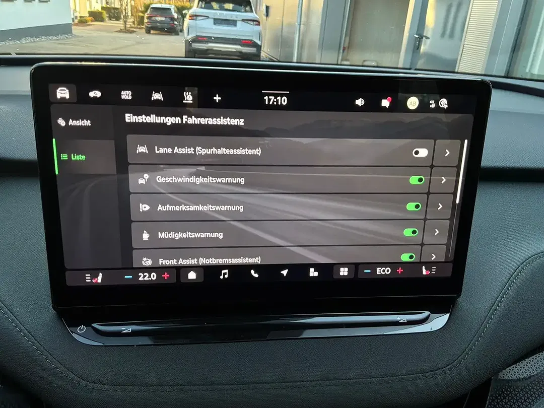 Skoda Elroq - Thumbnail 12