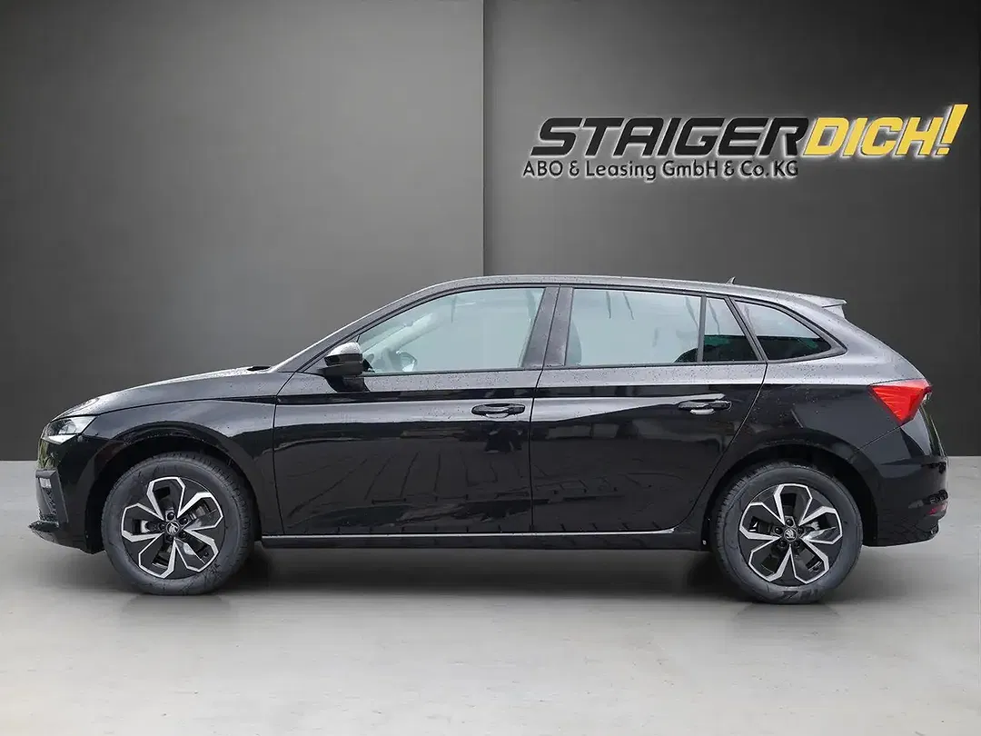 Skoda Scala - Thumbnail 2