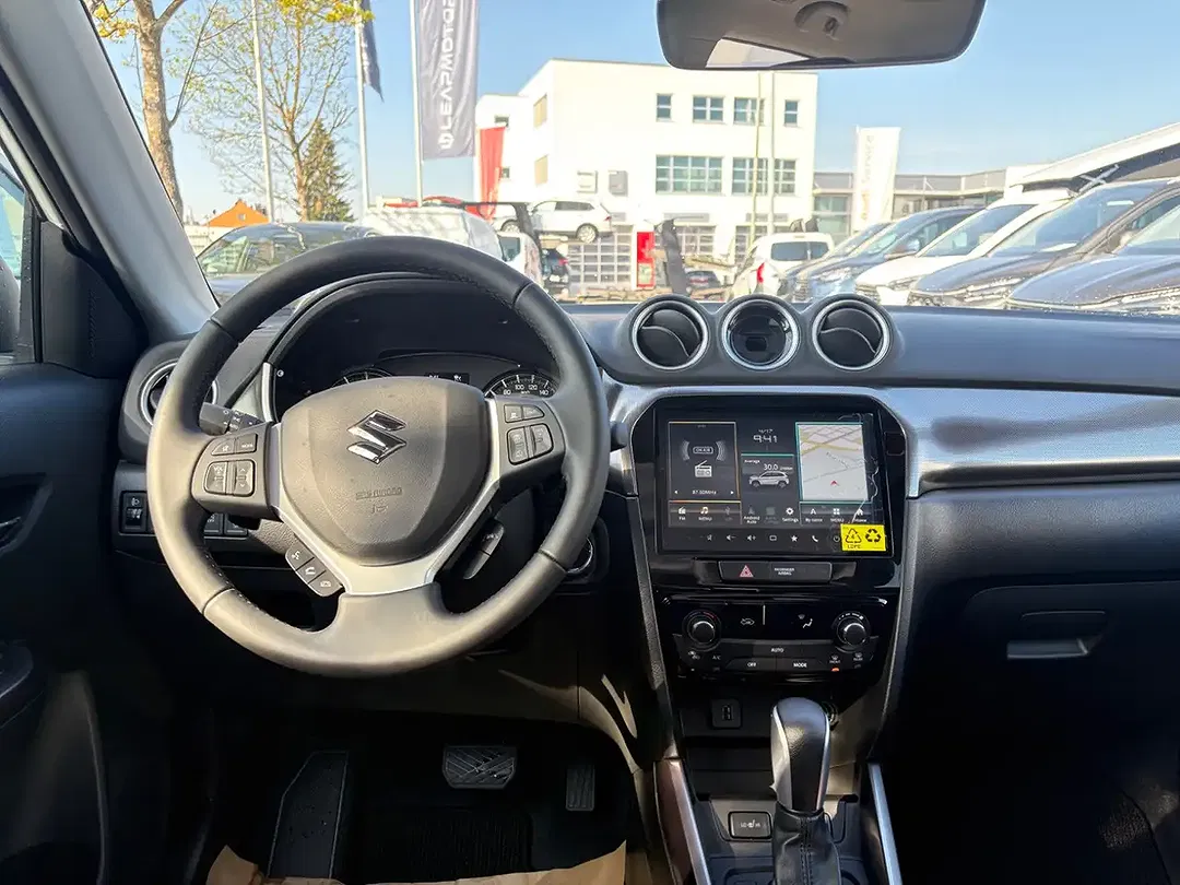Suzuki Vitara - Thumbnail 7