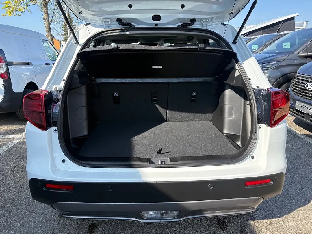Suzuki Vitara - Thumbnail 22