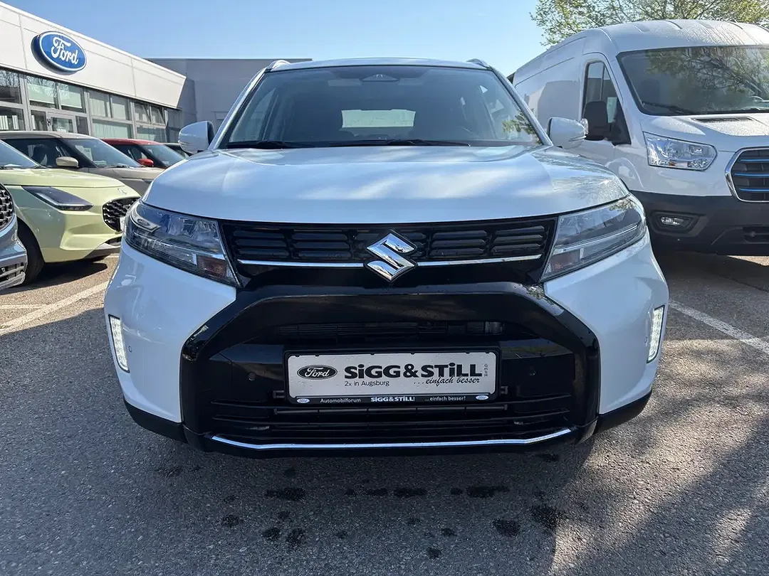 Suzuki Vitara - Thumbnail 23