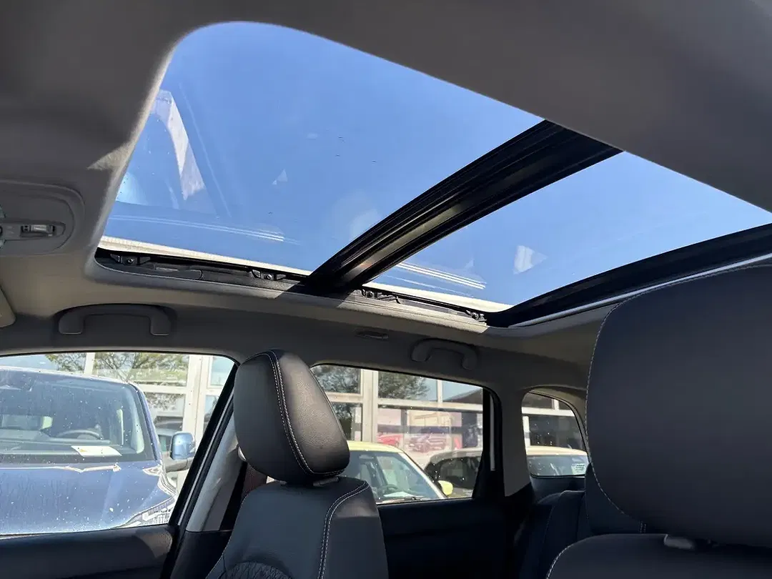 Suzuki Vitara - Thumbnail 2
