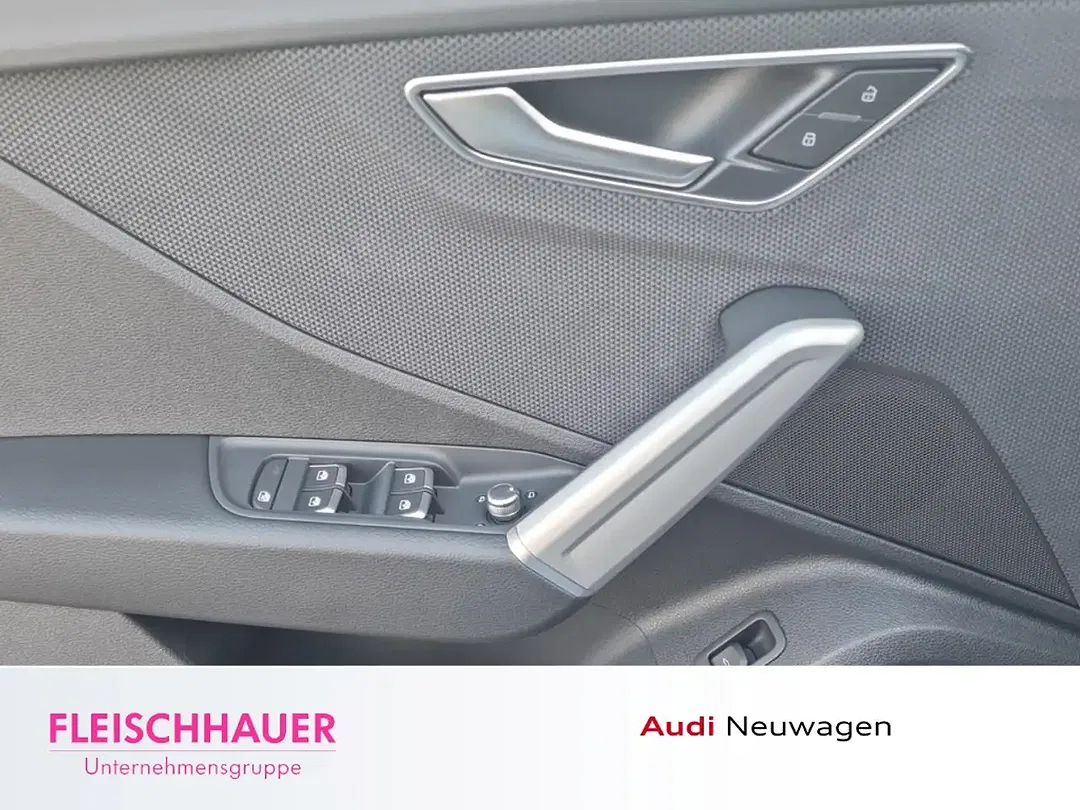 Audi Q2 - Thumbnail 8
