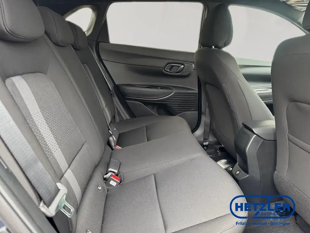 Hyundai i20 - Thumbnail 13