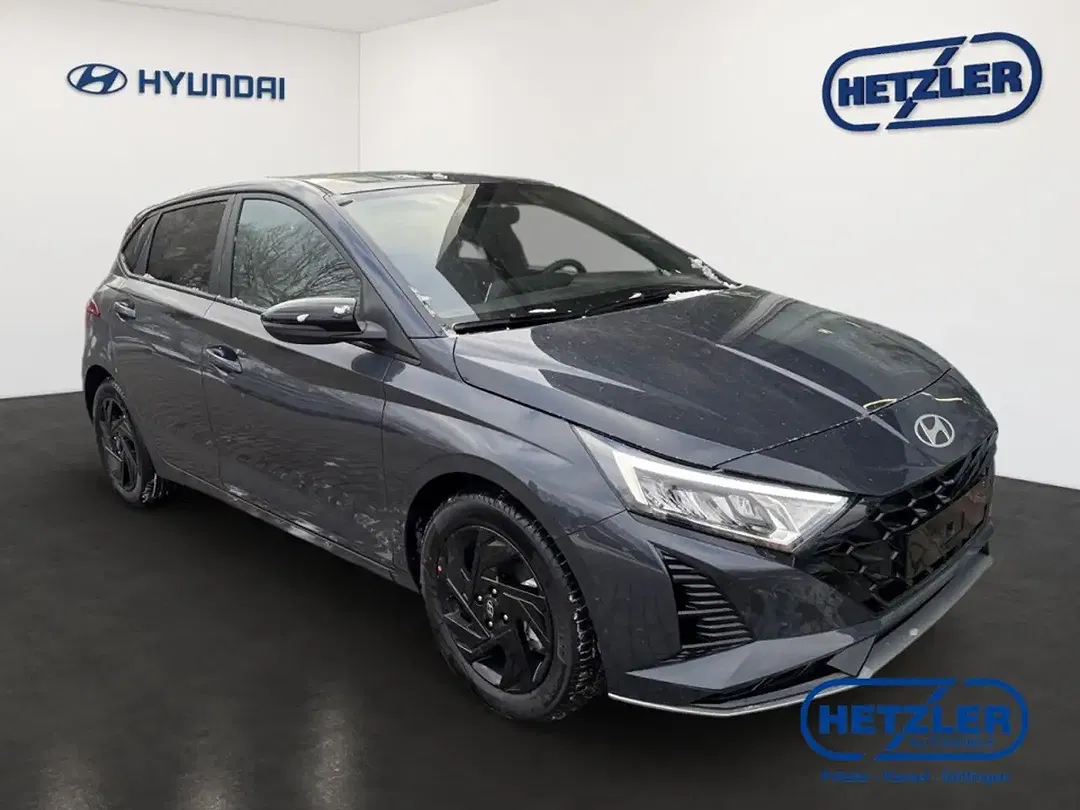 Hyundai i20 - Thumbnail 2