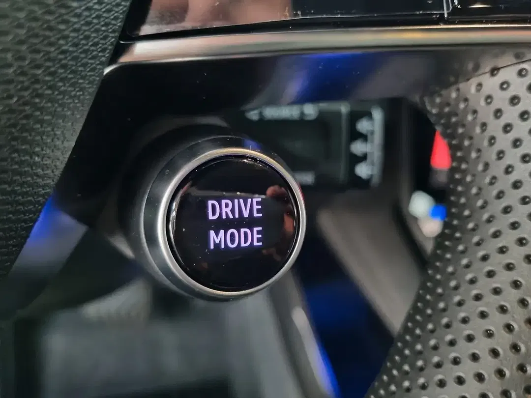 Mitsubishi Eclipse Cross - Thumbnail 13