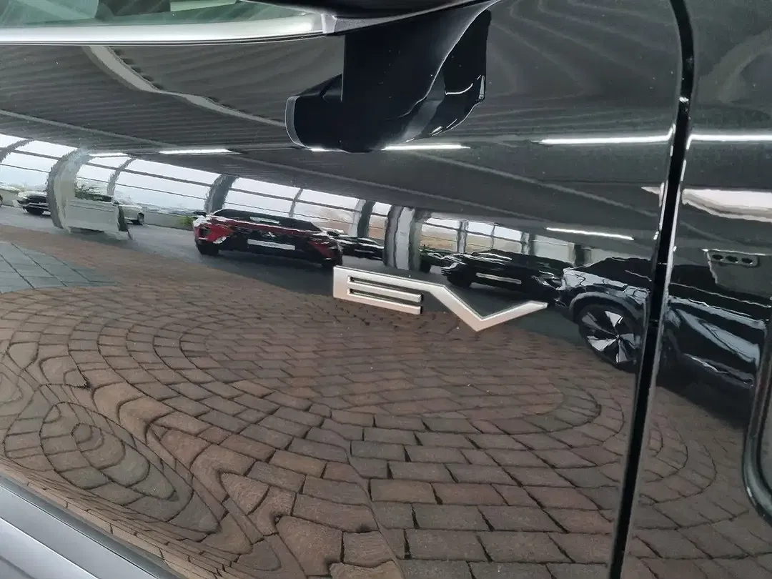 Mitsubishi Eclipse Cross - Thumbnail 6