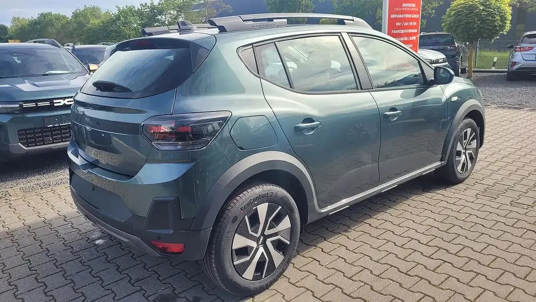 Dacia Sandero - Thumbnail 4