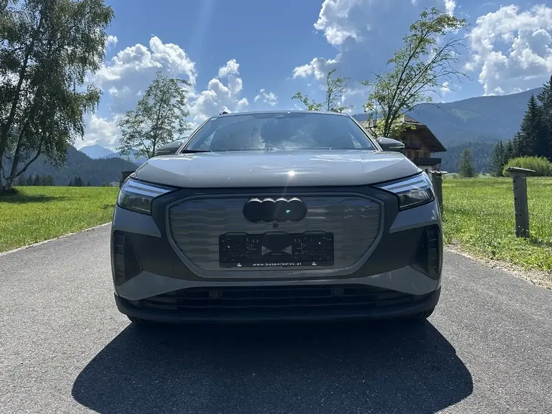 Audi e-tron - Thumbnail 2