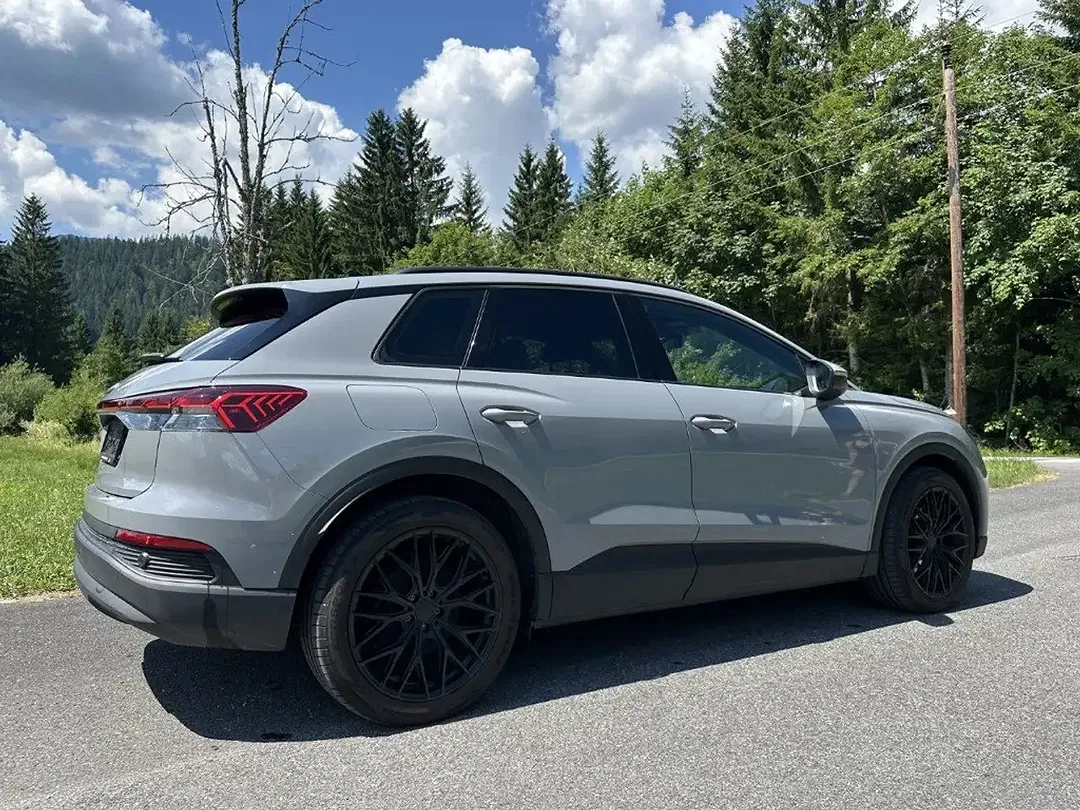 Audi e-tron - Thumbnail 5