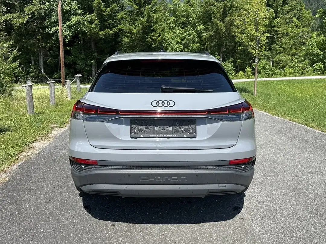 Audi e-tron - Thumbnail 6