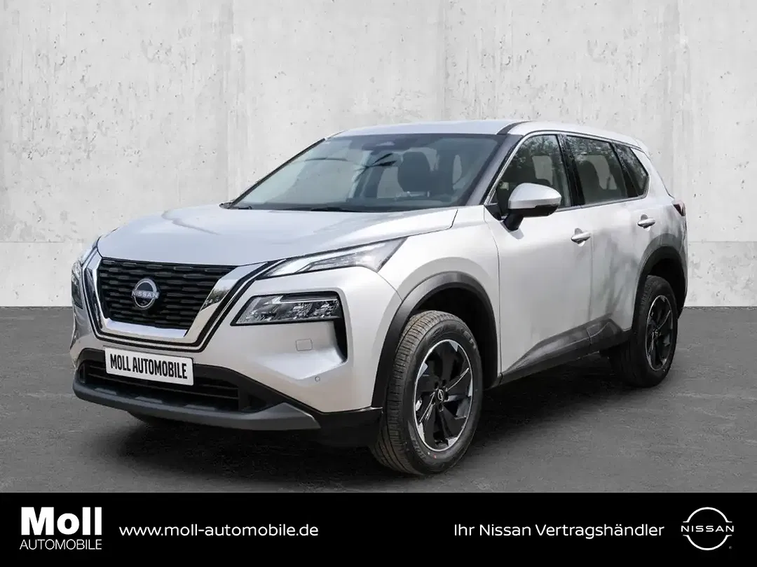 Nissan X-Trail - Thumbnail 1