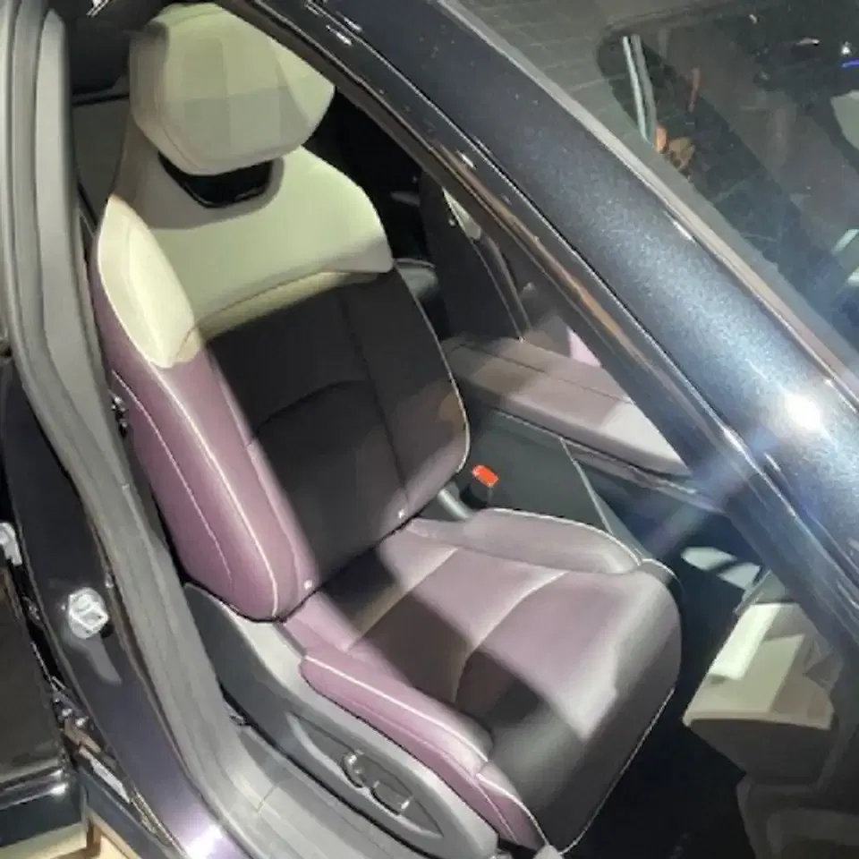 Mazda CX-6e - Thumbnail 13