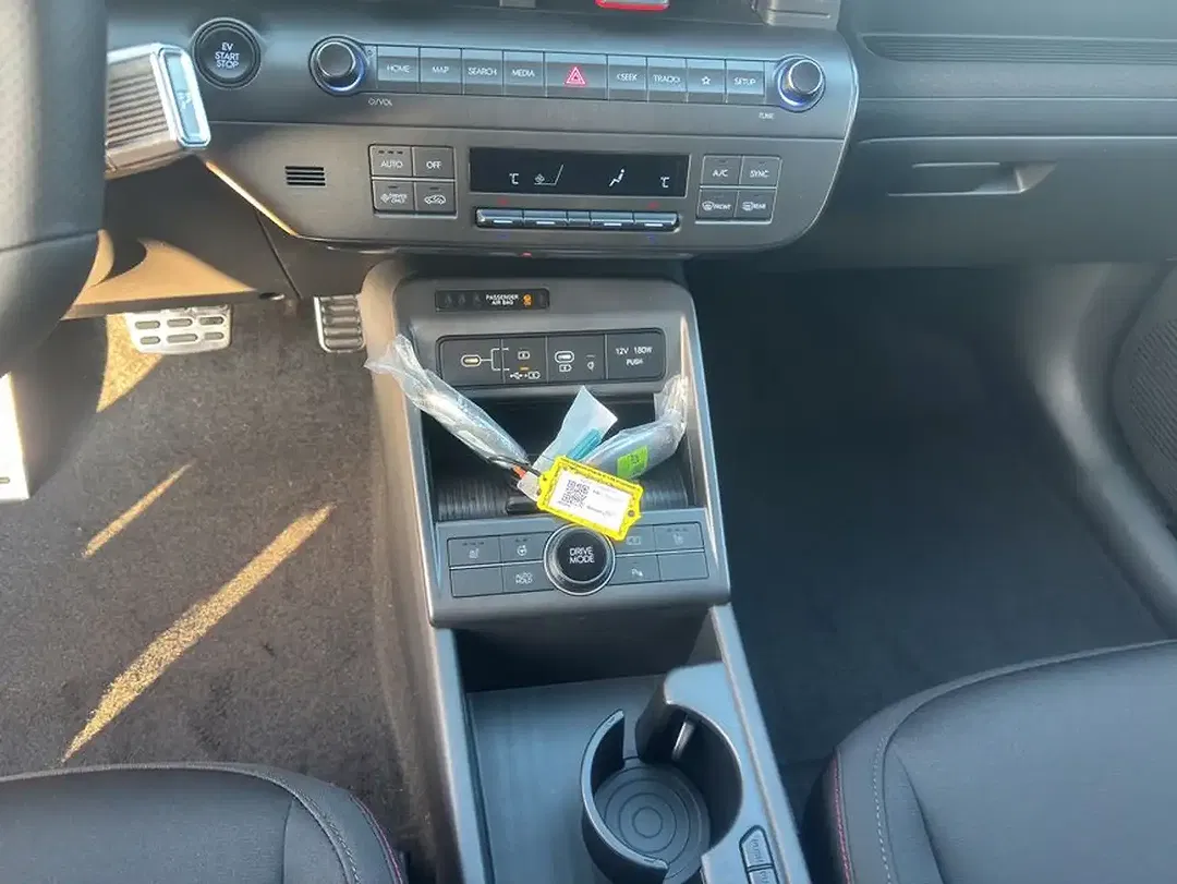 Hyundai KONA - Thumbnail 12