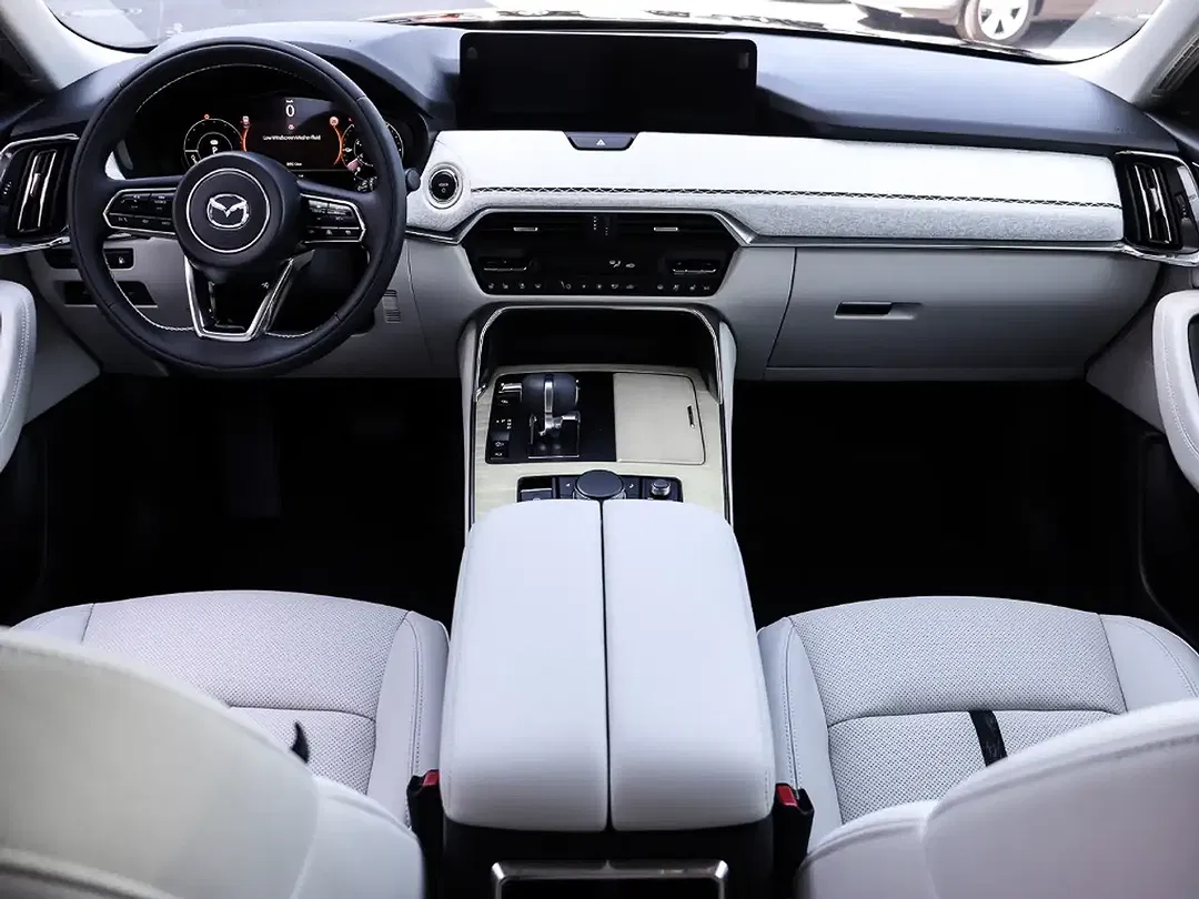 Mazda CX-60 - Thumbnail 5