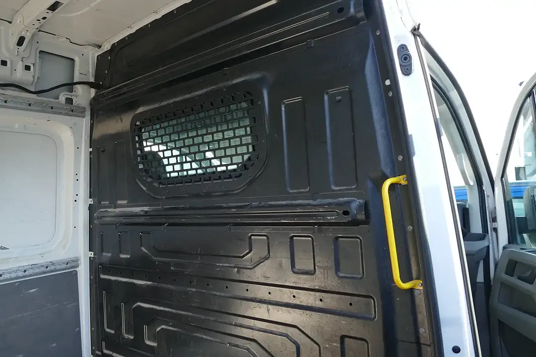 Volkswagen Crafter - Thumbnail 11