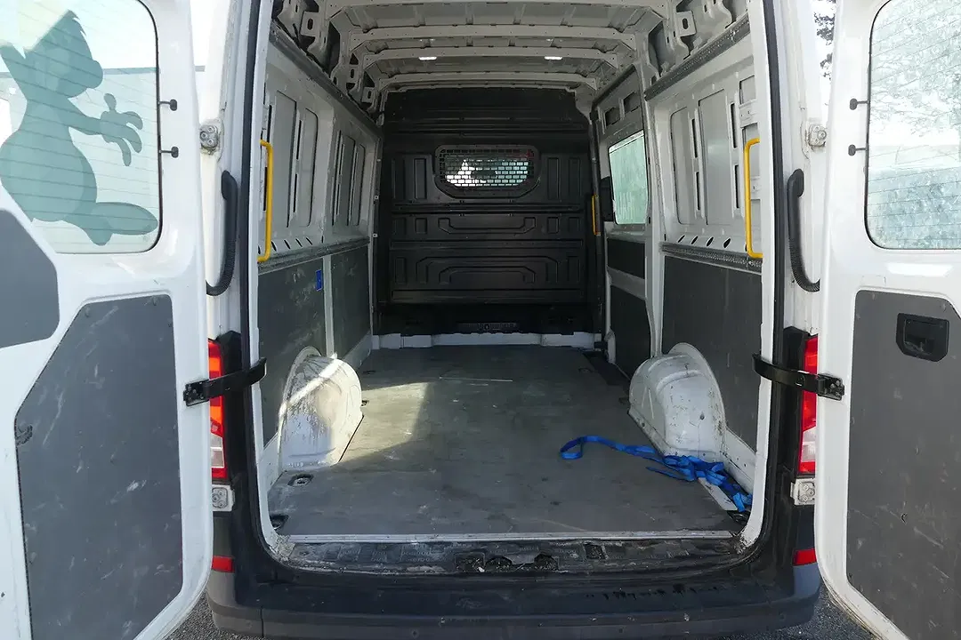 Volkswagen Crafter - Thumbnail 13