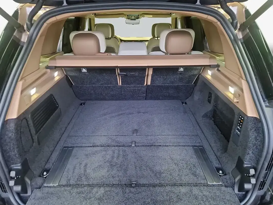 Land Rover Range Rover - Thumbnail 11