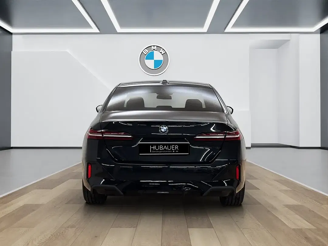 BMW 520 - Thumbnail 11