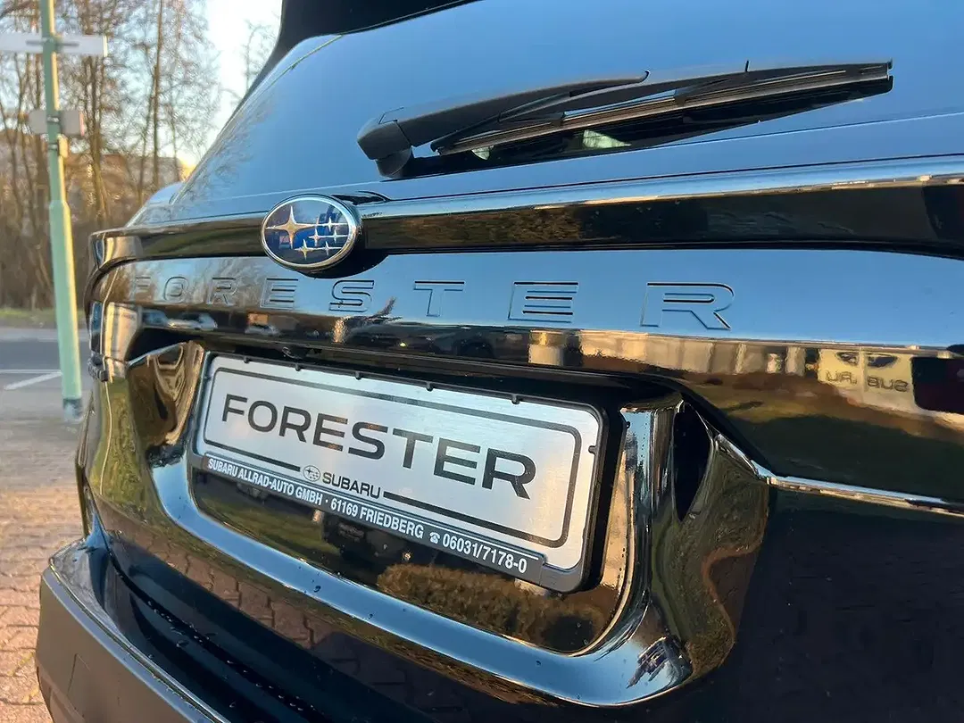Subaru Forester - Thumbnail 5