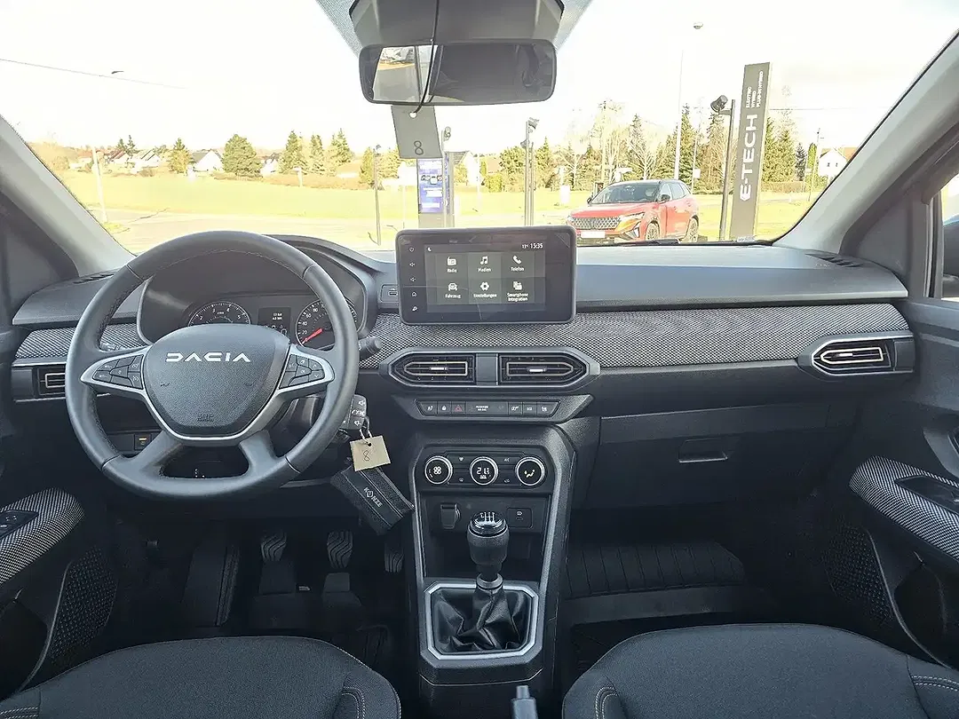 Dacia Sandero - Thumbnail 10