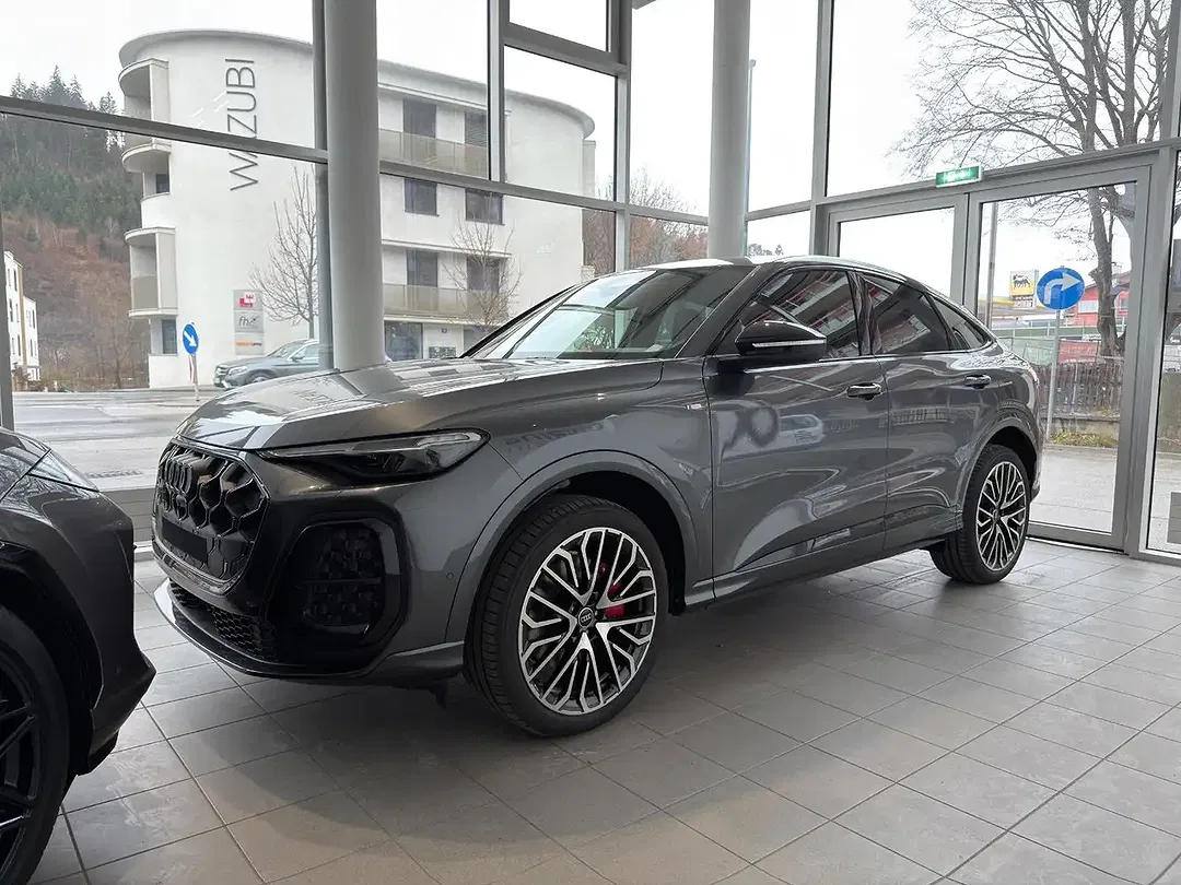 Audi Q5 - Thumbnail 2
