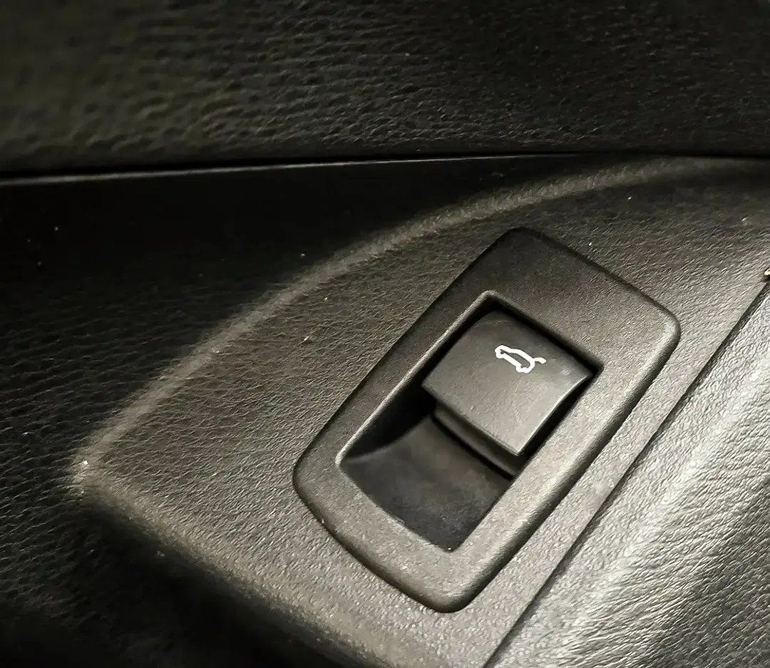 BMW X1 - Thumbnail 13