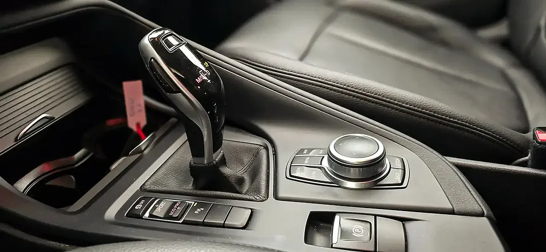 BMW X1 - Thumbnail 9