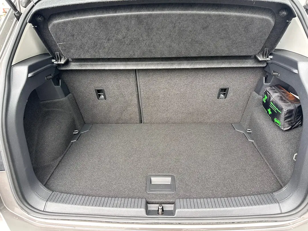 Volkswagen T-Cross - Thumbnail 15