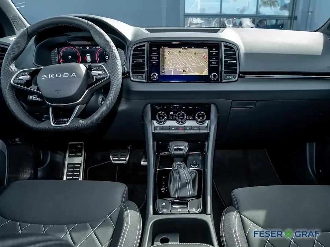 Skoda Karoq - Thumbnail 8