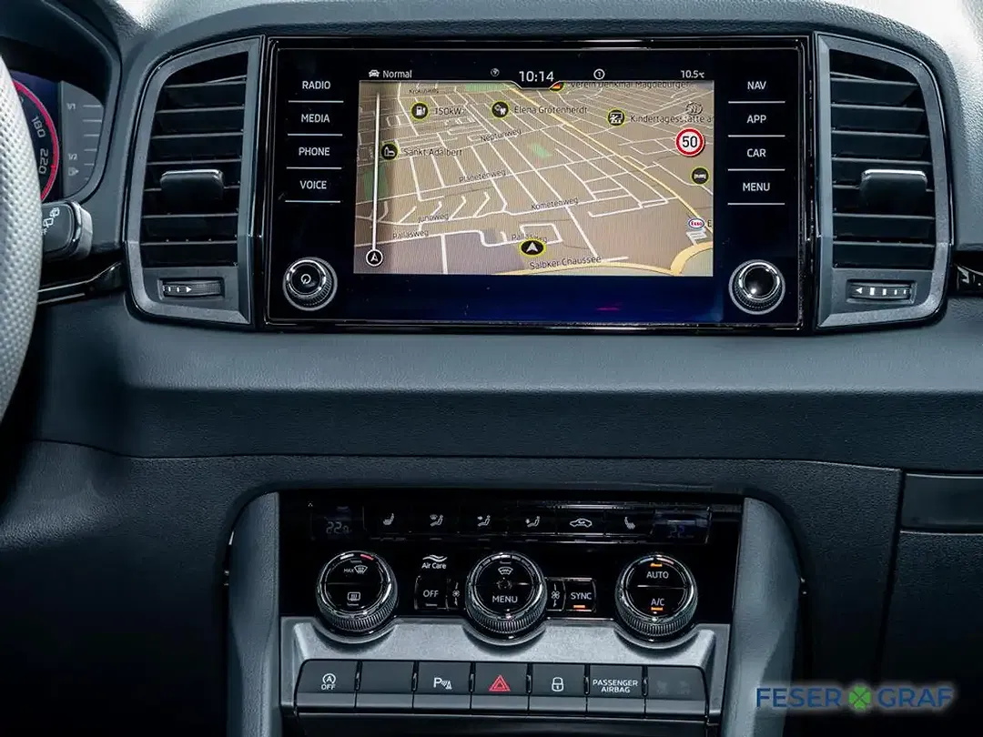 Skoda Karoq - Thumbnail 5