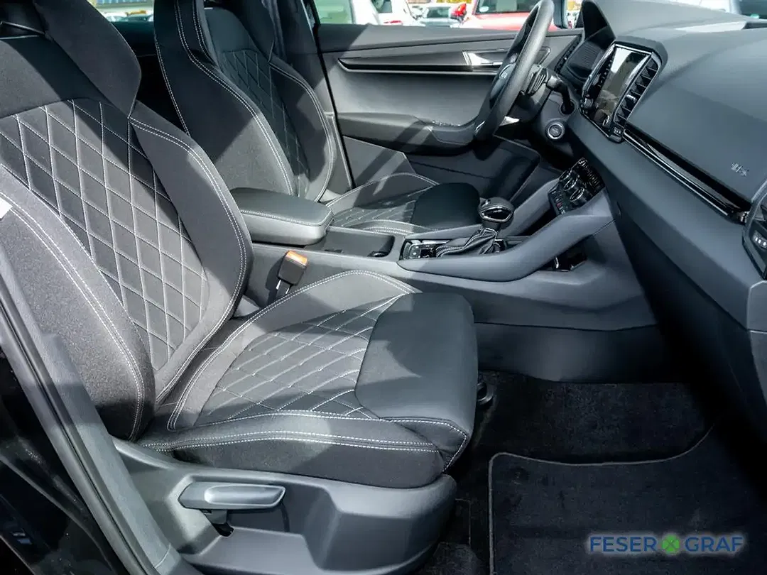 Skoda Karoq - Thumbnail 6