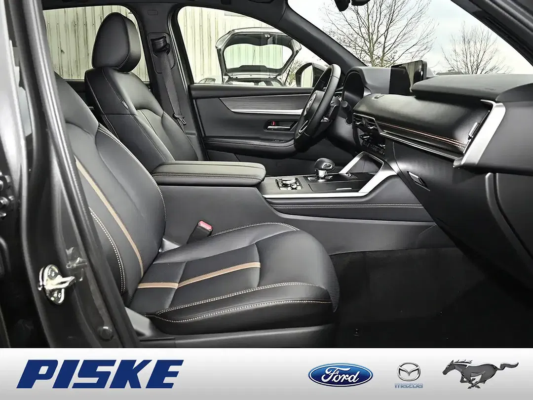 Mazda CX-60 - Thumbnail 2