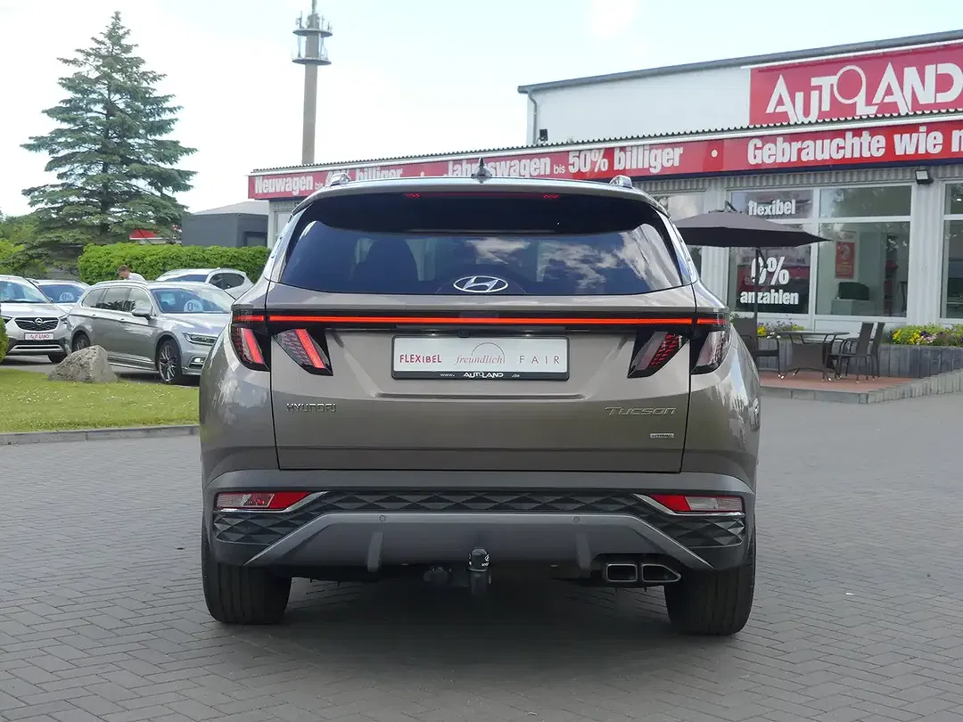 Hyundai TUCSON - Thumbnail 3