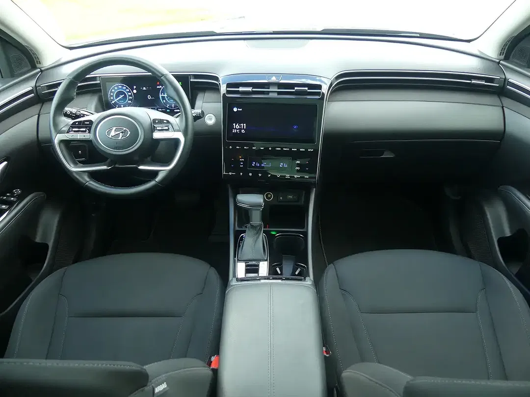 Hyundai TUCSON - Thumbnail 8