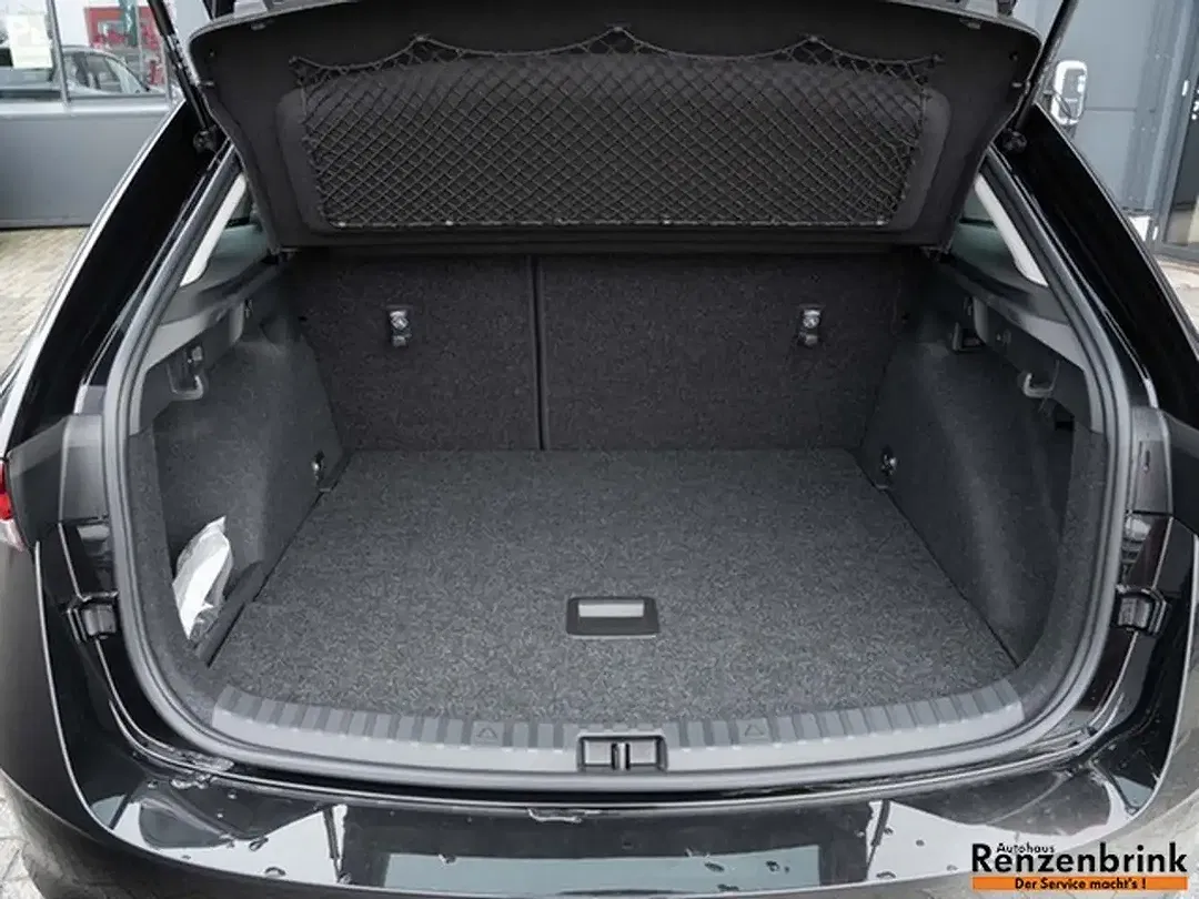 Skoda Scala - Thumbnail 4