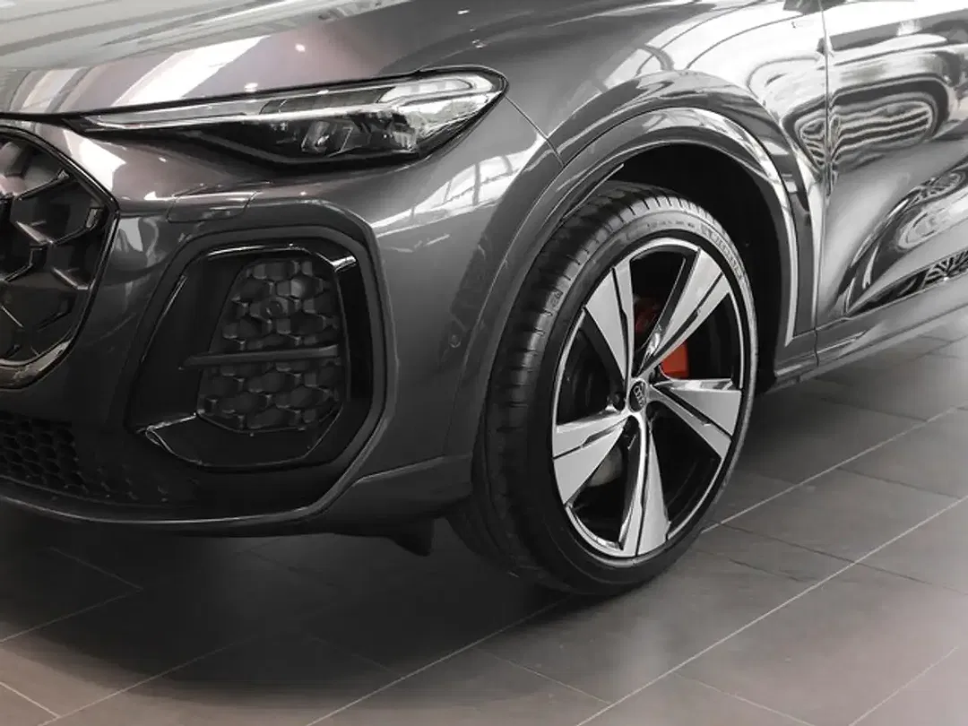 Audi Q5 - Thumbnail 7